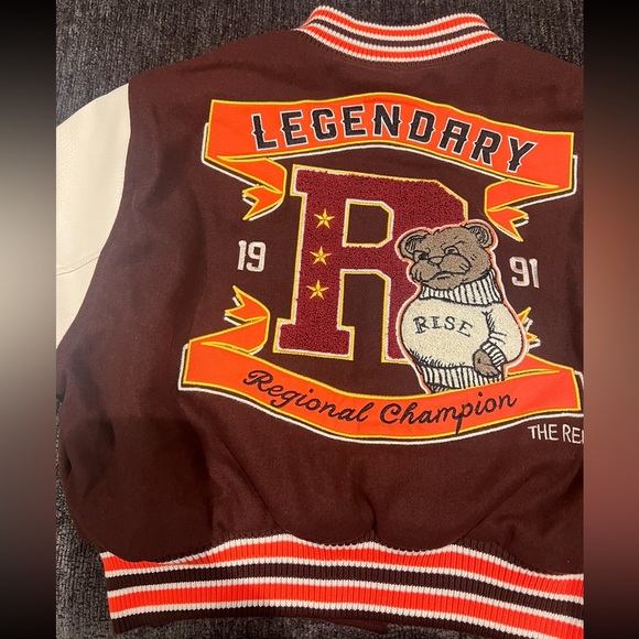 Women’s Cropped Varsity Jacket! Size Small! Brand New, Never Worn!!!!! - Picture 4 of 10